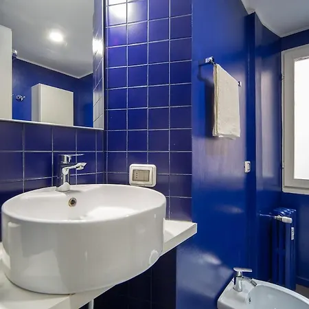 Apartment Milan, Cozy Flat In Porta Venezia Milan